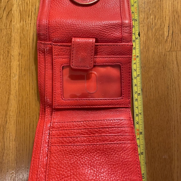 Tory Burch wallet - Picture 6 of 6